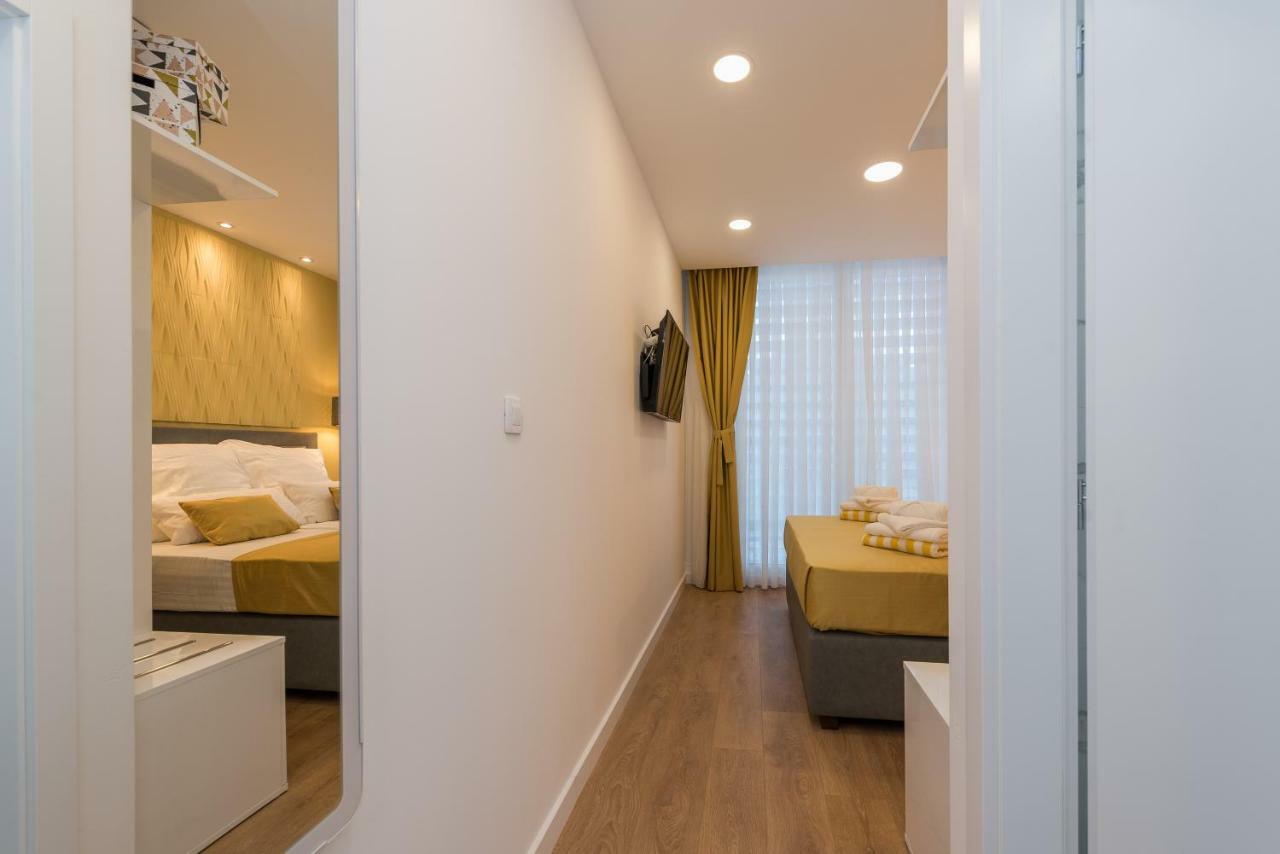 Gallery Rooms With Parking Задар Экстерьер фото